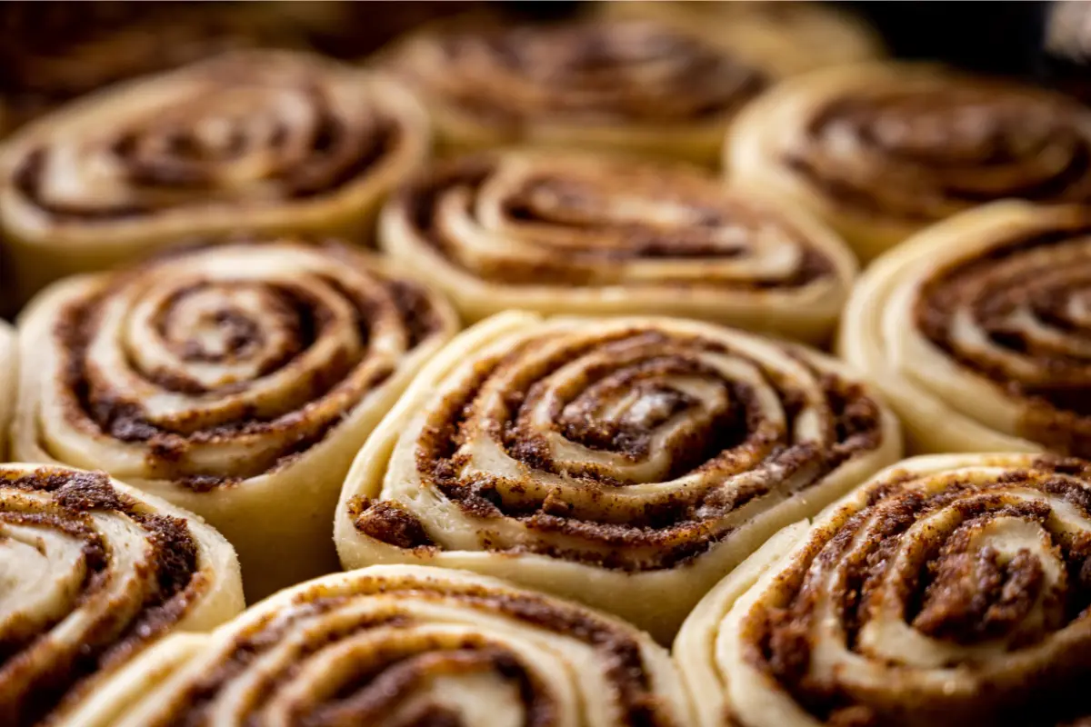 Sourdough Cinnamon Rolls