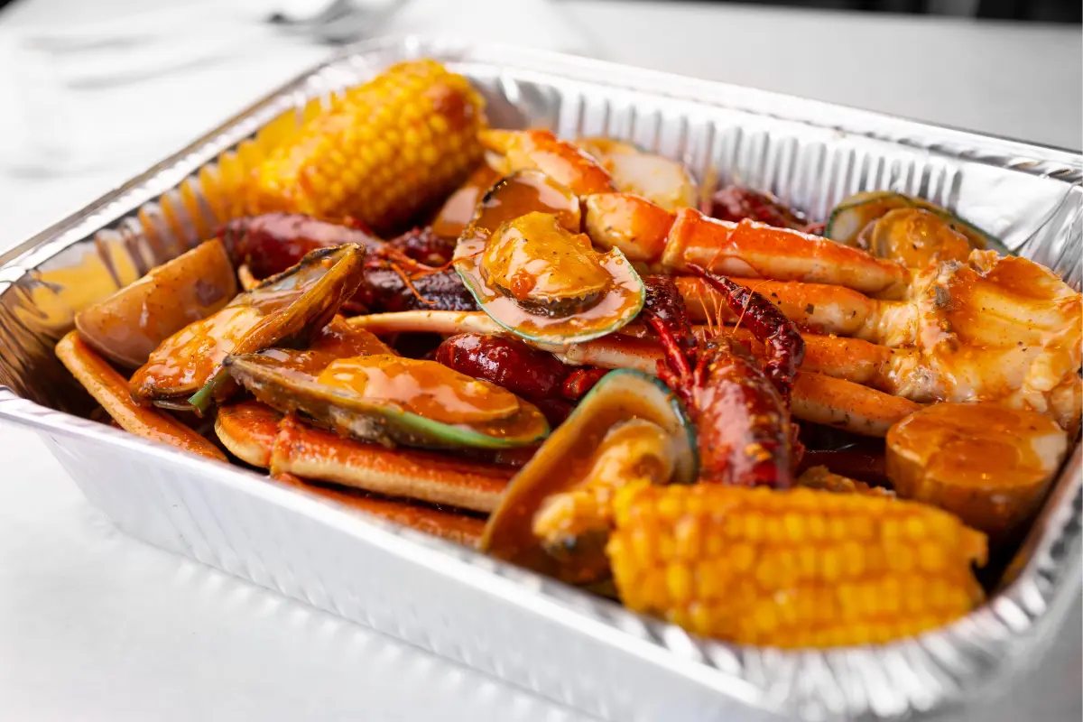 What goes with a seafood boil?